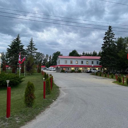 Wiarton Willys Inn エクステリア 写真